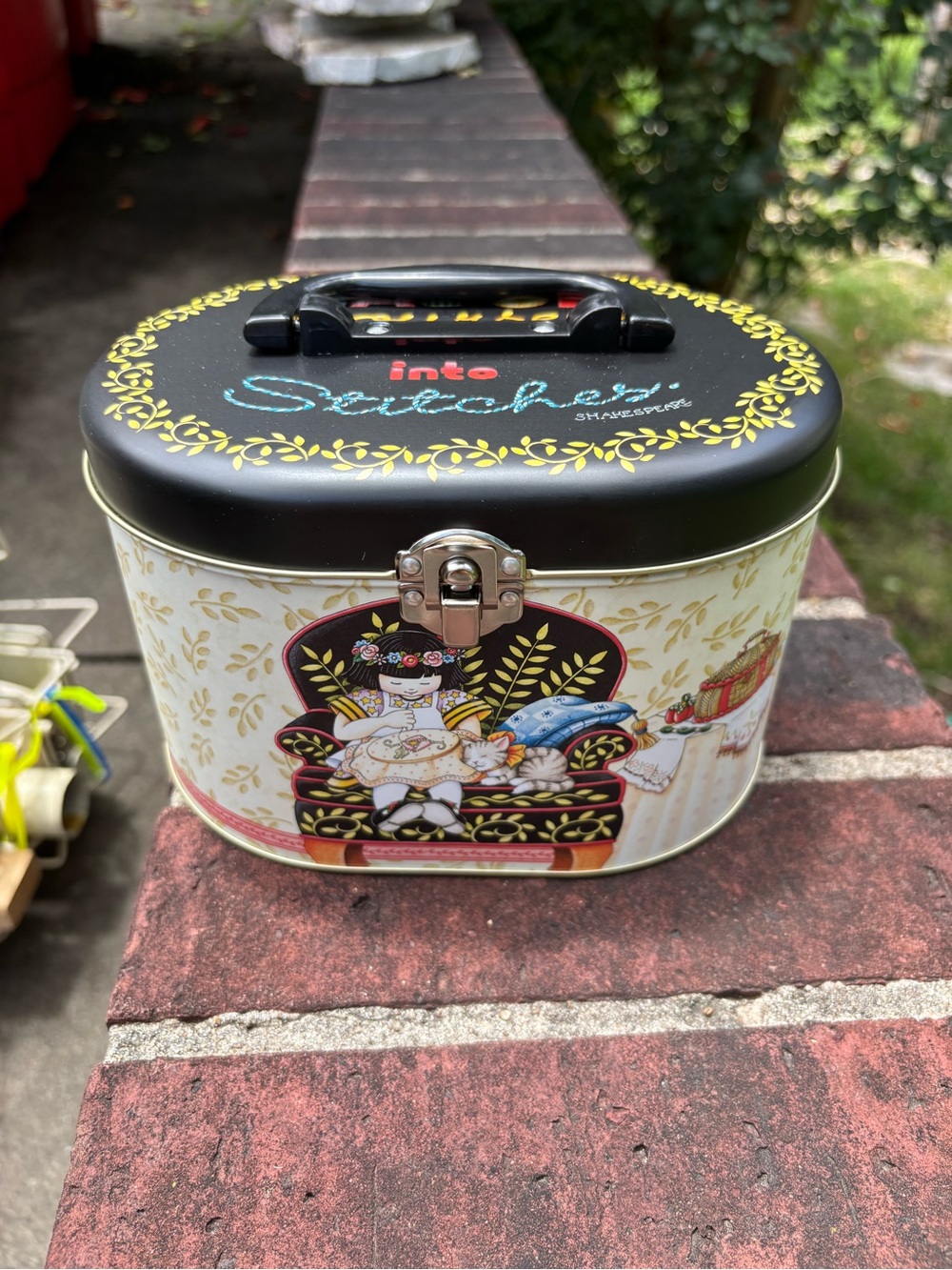 Vintage Mary Engelbreit Into Stitches Decorative Sewing Tin - Brand New